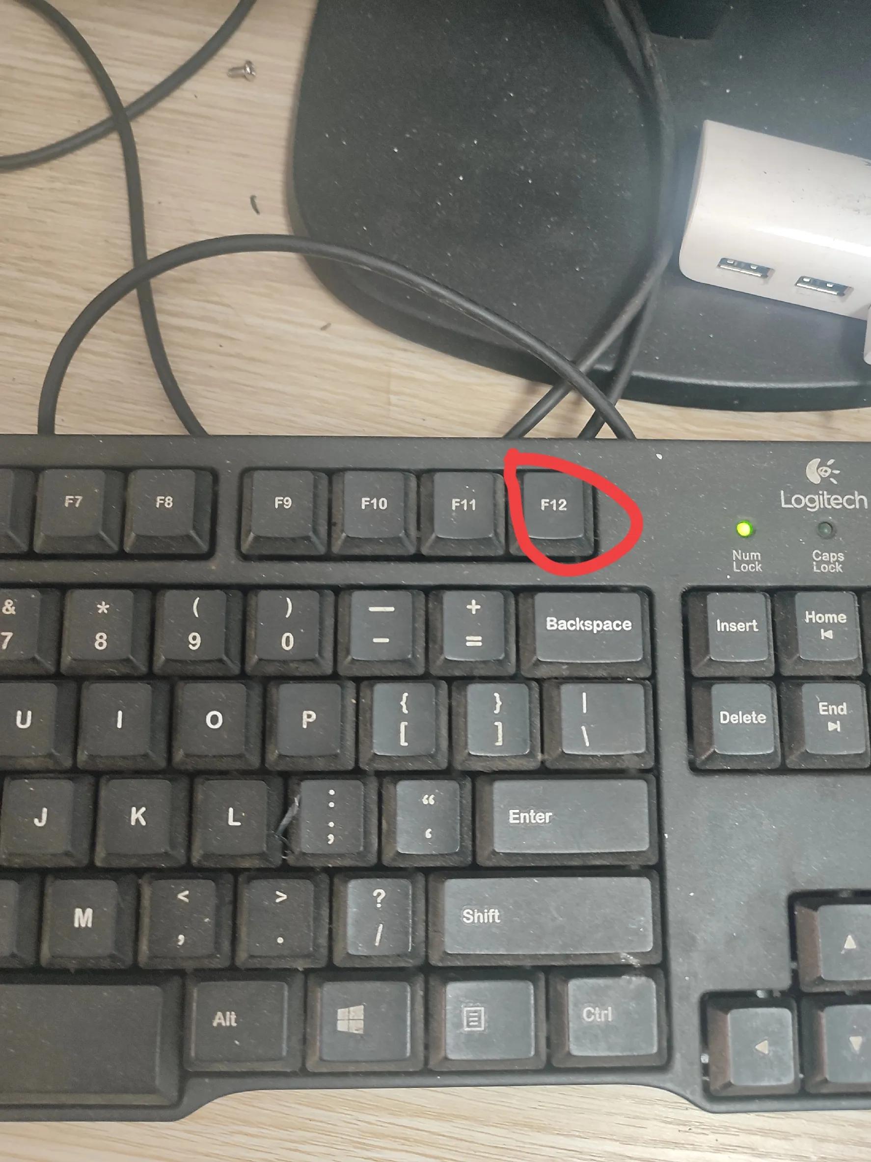 开机按什么进入u盘启动模式（进入主板设置从U盘启动的方法）